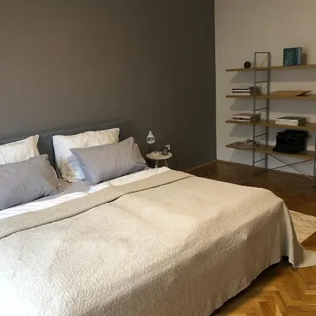 Apartman Vodna 4 *
