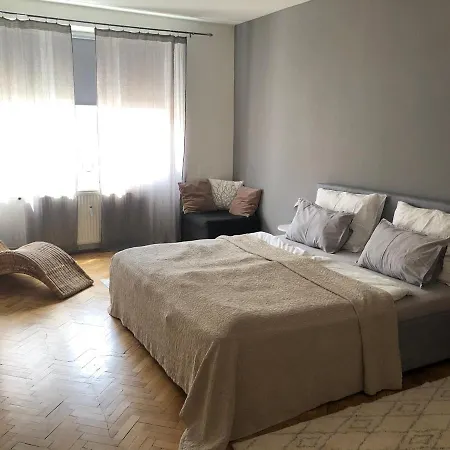 Lägenhet Apartman Vodna 4 *